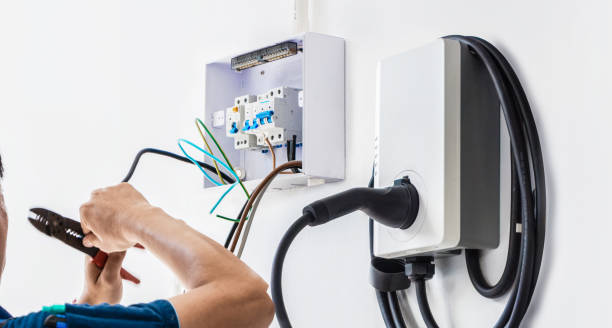 Best Emergency Electrical Repair  in Reedsburg, WI